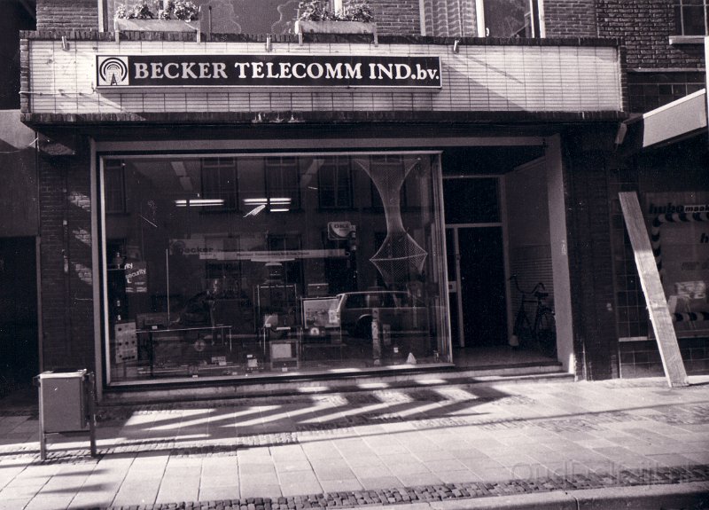 Delfzijl Markstraat Radio Becker.jpg